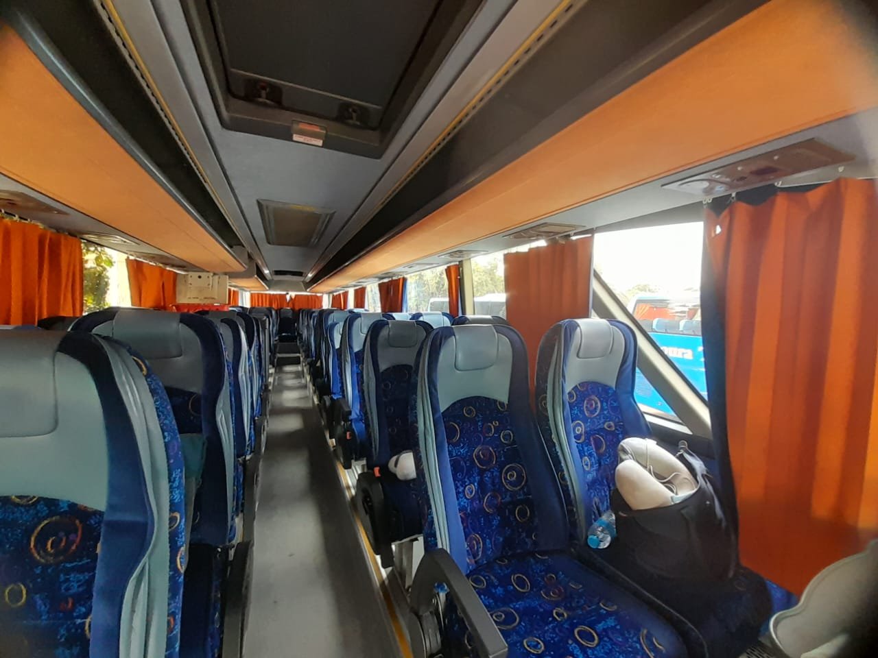 ايجار اتوبيس 55 راكب 