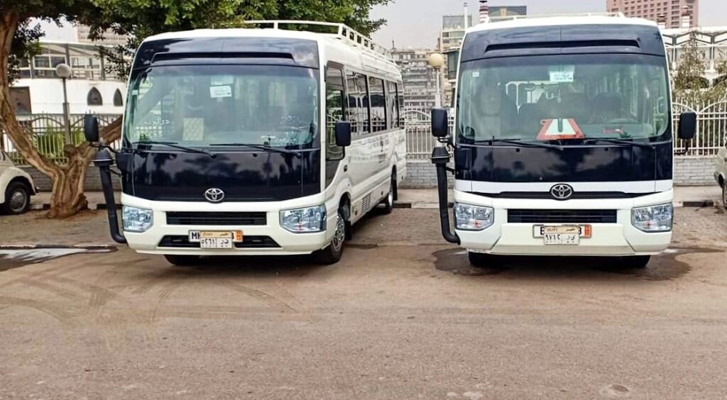 ايجار تويوتا كوستر الى نويبع