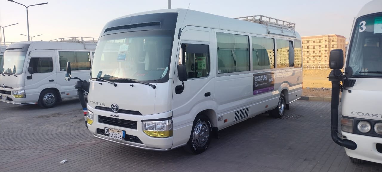 كوسترات حديثه للايجار بالسائق